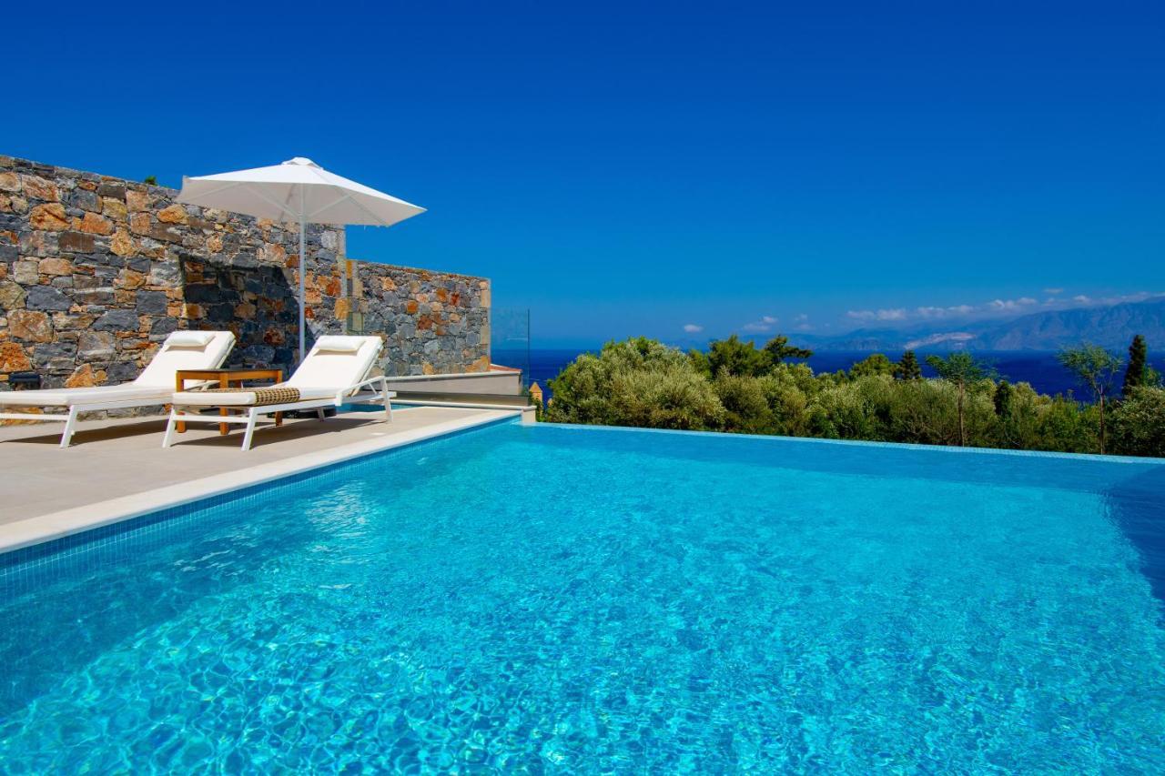 Mirabella Hills Villa